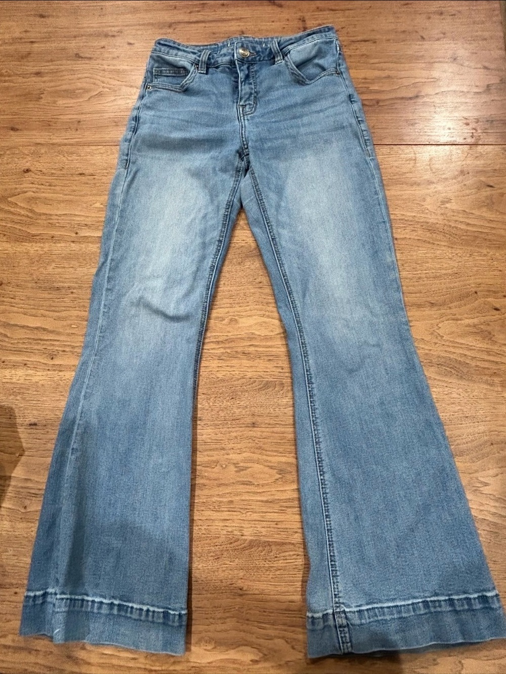 Women's Light Wash Flare Jeans